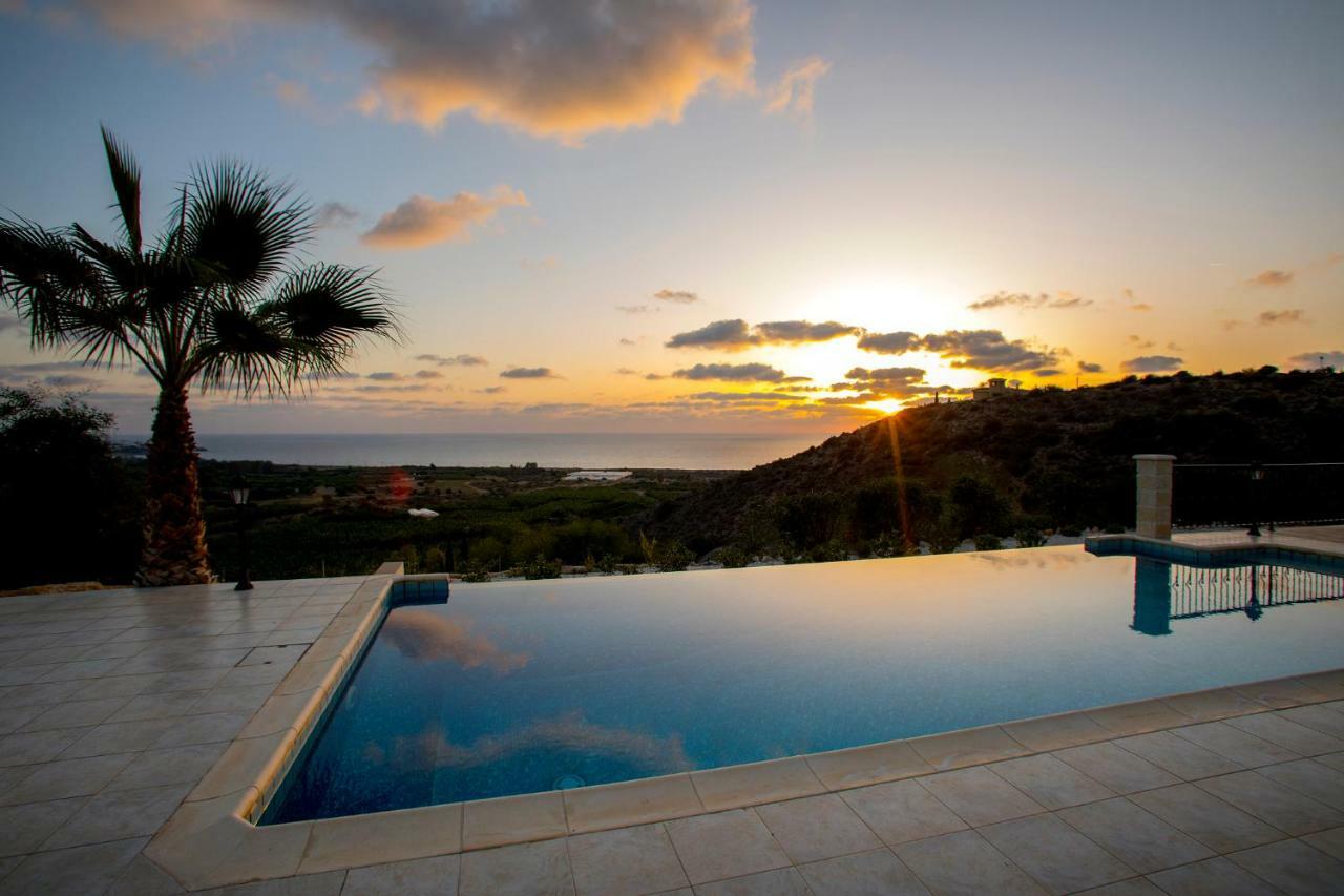 Villa Blue Jadeite Peyia Exterior foto